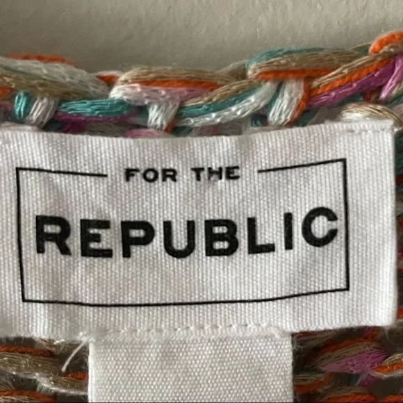 For The REPUBLIC Women’s Multicolor Handmade Knitted Cropped Tank Top Size US M - Picture 14 of 16